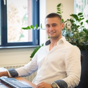 Assistant tax specialist